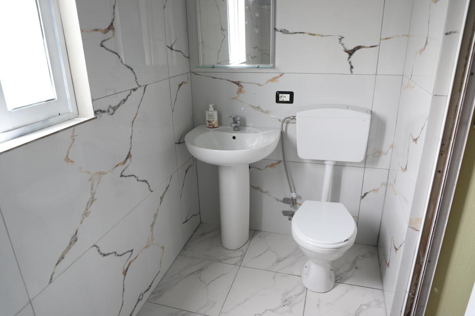 Guesthouse Katerina Berat Ngoại thất bức ảnh